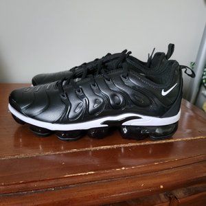 Nike air vapor max plus athletic shoes